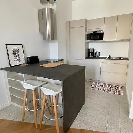 Apartment Trendy *